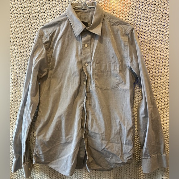 GAP Other - GAP Men’s Gray Fitted Long Sleeve Button Down Dress Shirt; Size S (14-14.5)